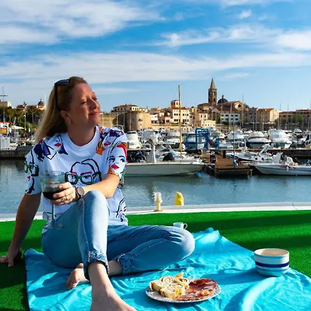 Houseboat Sardinia * Alghero