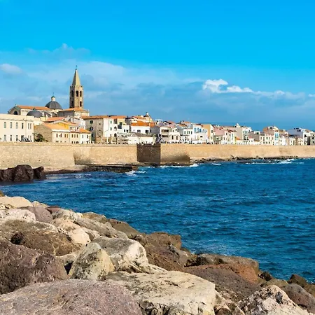 Houseboat Sardinia Bateau-hôtel