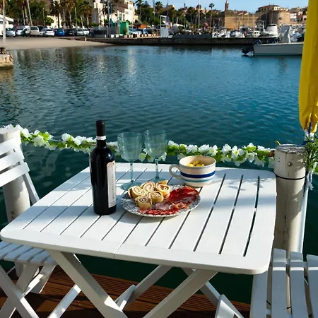 Houseboat Sardinia Botel Alghero