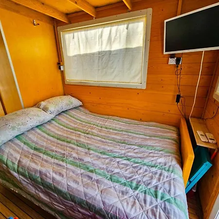 Houseboat Sardinia *