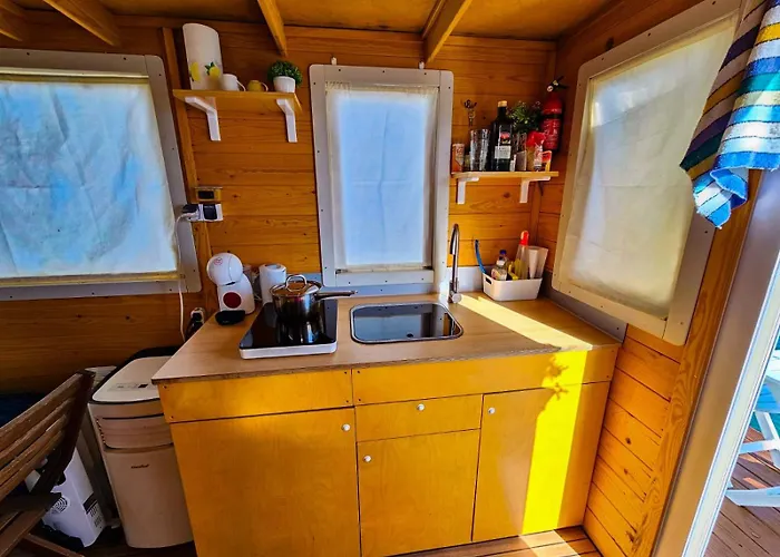 Houseboat Sardinia